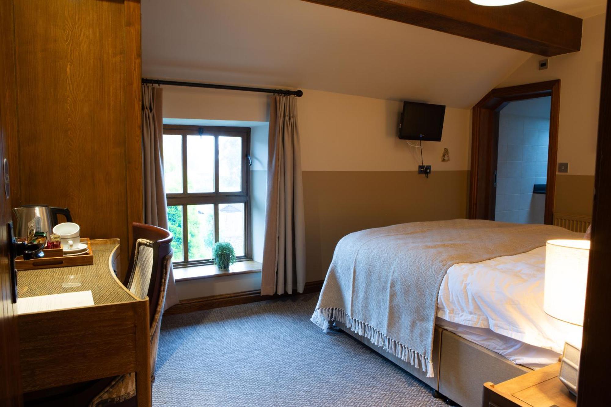 Bed and Breakfast Ye Olde Cheshire Cheese Longnor  Exterior foto
